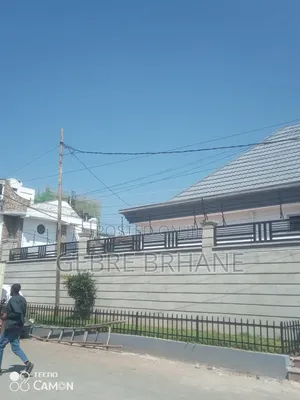 3bdrm Villa in Vila, Yeka for rent