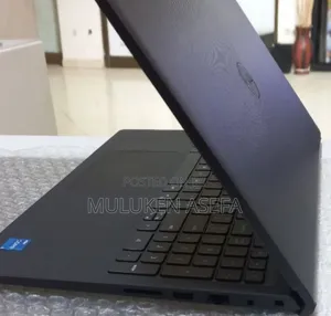 New Laptop Dell Vostro 5630 16GB Intel Core I5 SSD 512GB