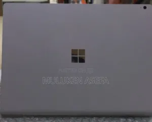 New Laptop Microsoft Surface 16GB Intel Core I7 SSD 256GB