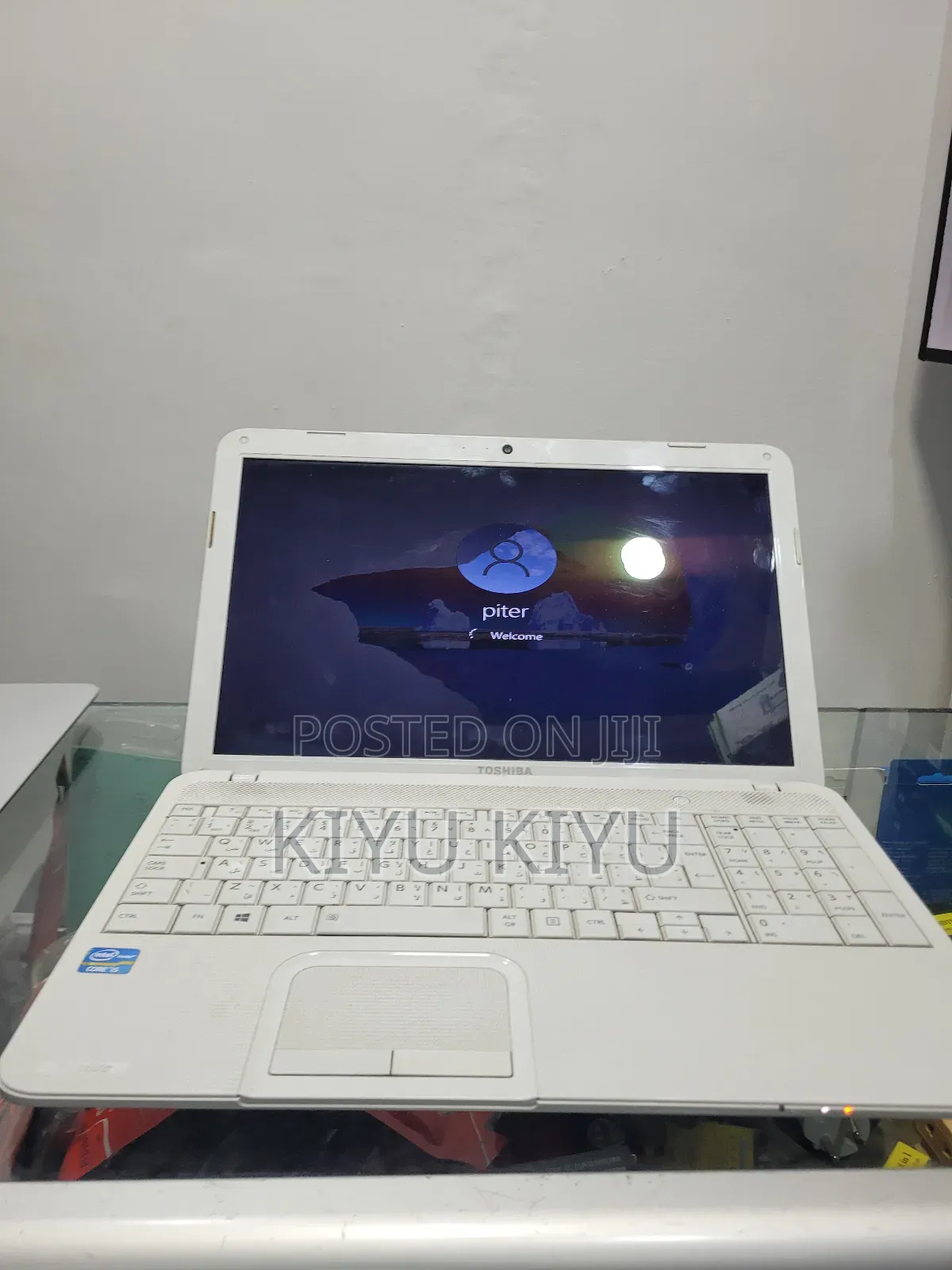 Laptop Toshiba Satellite C55 8GB Intel Core I5 HDD 750GB