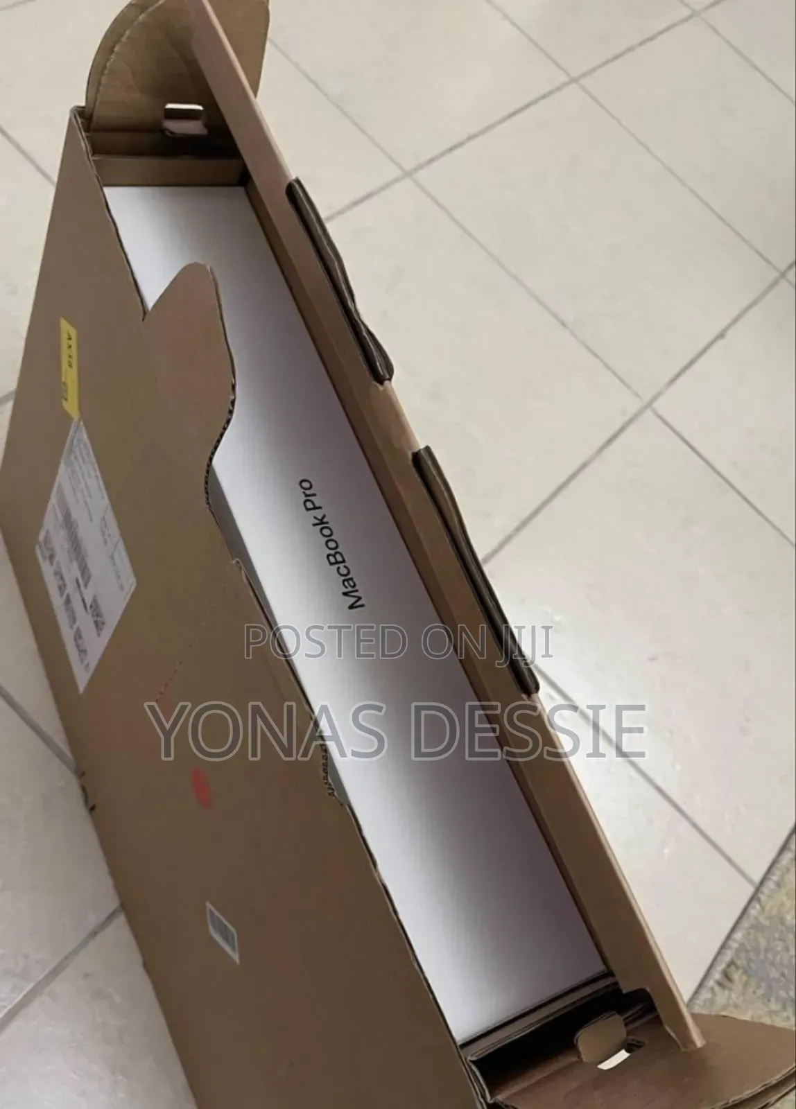 New Laptop Apple MacBook Pro 2024 M4 Pro 16-Inch 24GB SSD 512GB