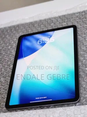 Photo - New Apple iPad Air 11 (2024) 128 GB Gray