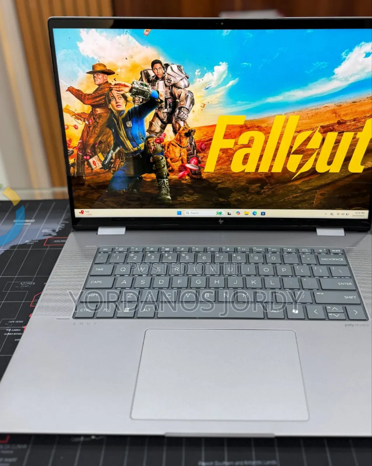 New Laptop HP Envy X360 16GB AMD Ryzen 7 SSD 512GB