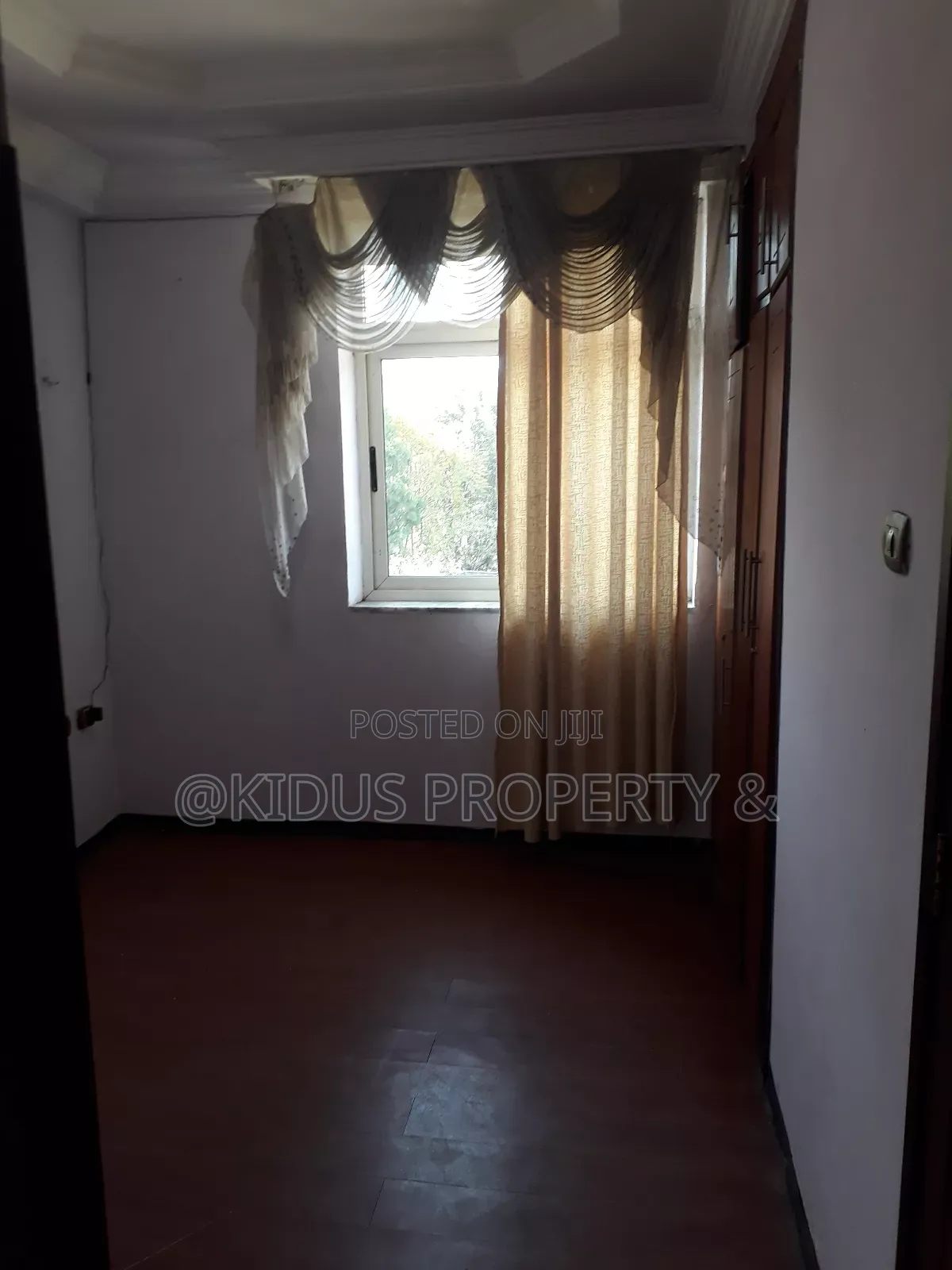 4bdrm Penthouse in Nasswe Realstate, Nifas Silk-Lafto for rent