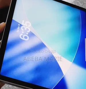 New Apple iPad Air 128 GB