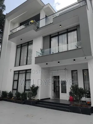 Furnished 8bdrm House in Yeka for sale