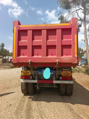 2024 ሞዴል ሲኖ ገልባጭ ኪ.ሜ: 29ሺ ባንክ:6,250,000 አለበት