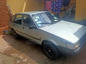 Toyota Corolla 1.3 1986 Blue