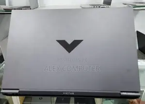 New Laptop HP Victus 15 16GB Intel Core I7 SSD 512GB