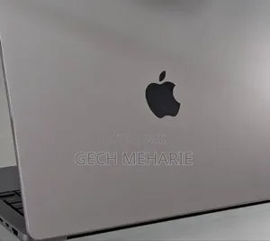 New Laptop Apple MacBook Pro M1 16GB Apple M1 Pro SSD 512GB