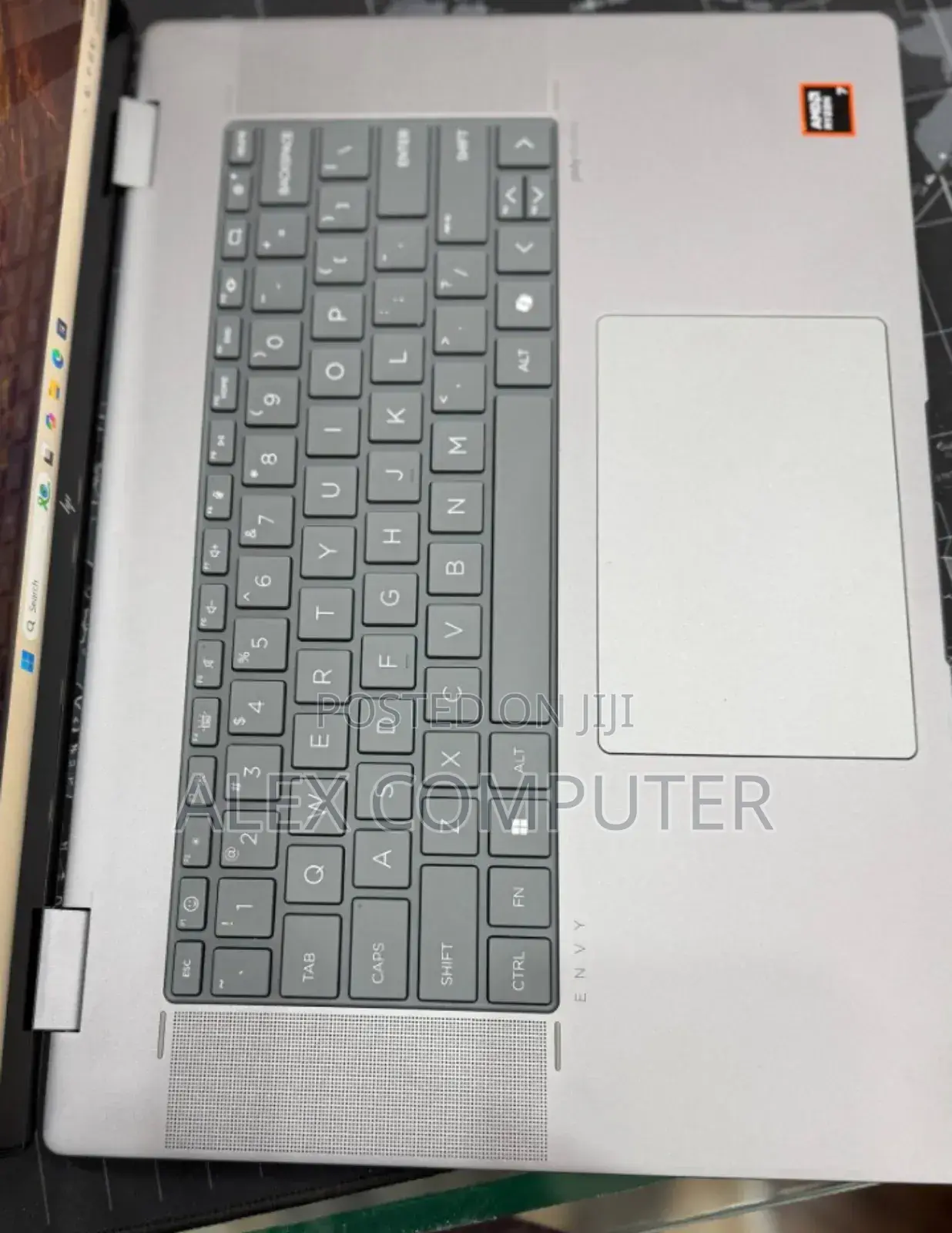 New Laptop HP Envy X360 16GB AMD Ryzen 7 SSD 512GB