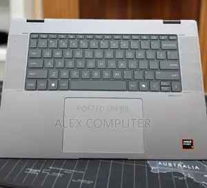 New Laptop HP Envy X360 16GB AMD Ryzen 7 SSD 512GB