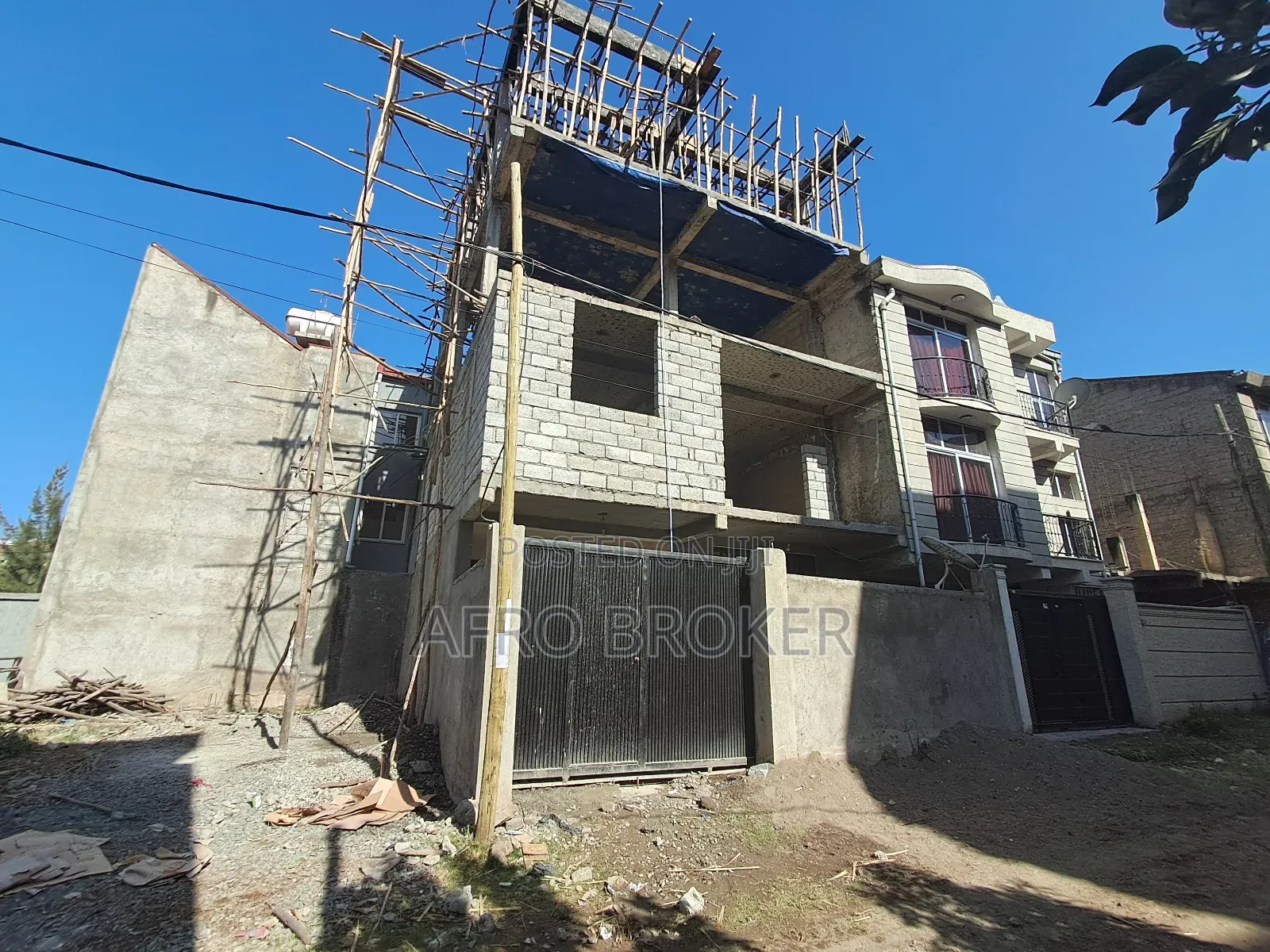 Furnished 5bdrm House in Alem Bank, Akaky Kaliti for sale