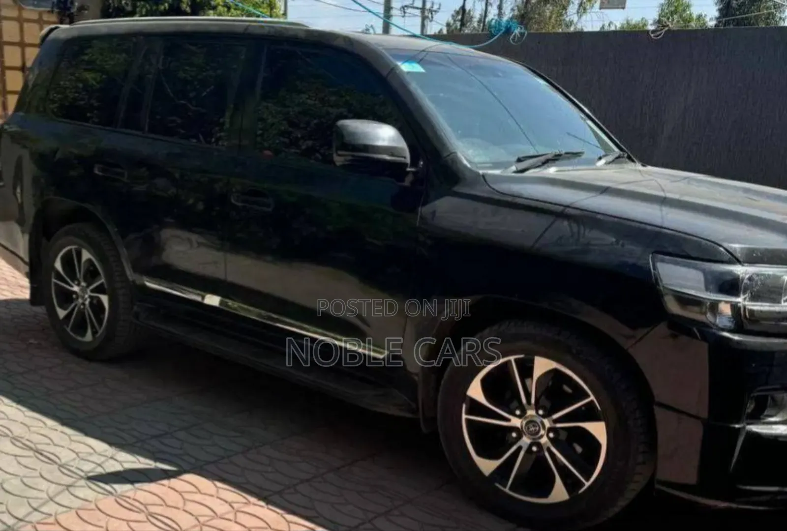 Toyota Land Cruiser 2011 Matt Black