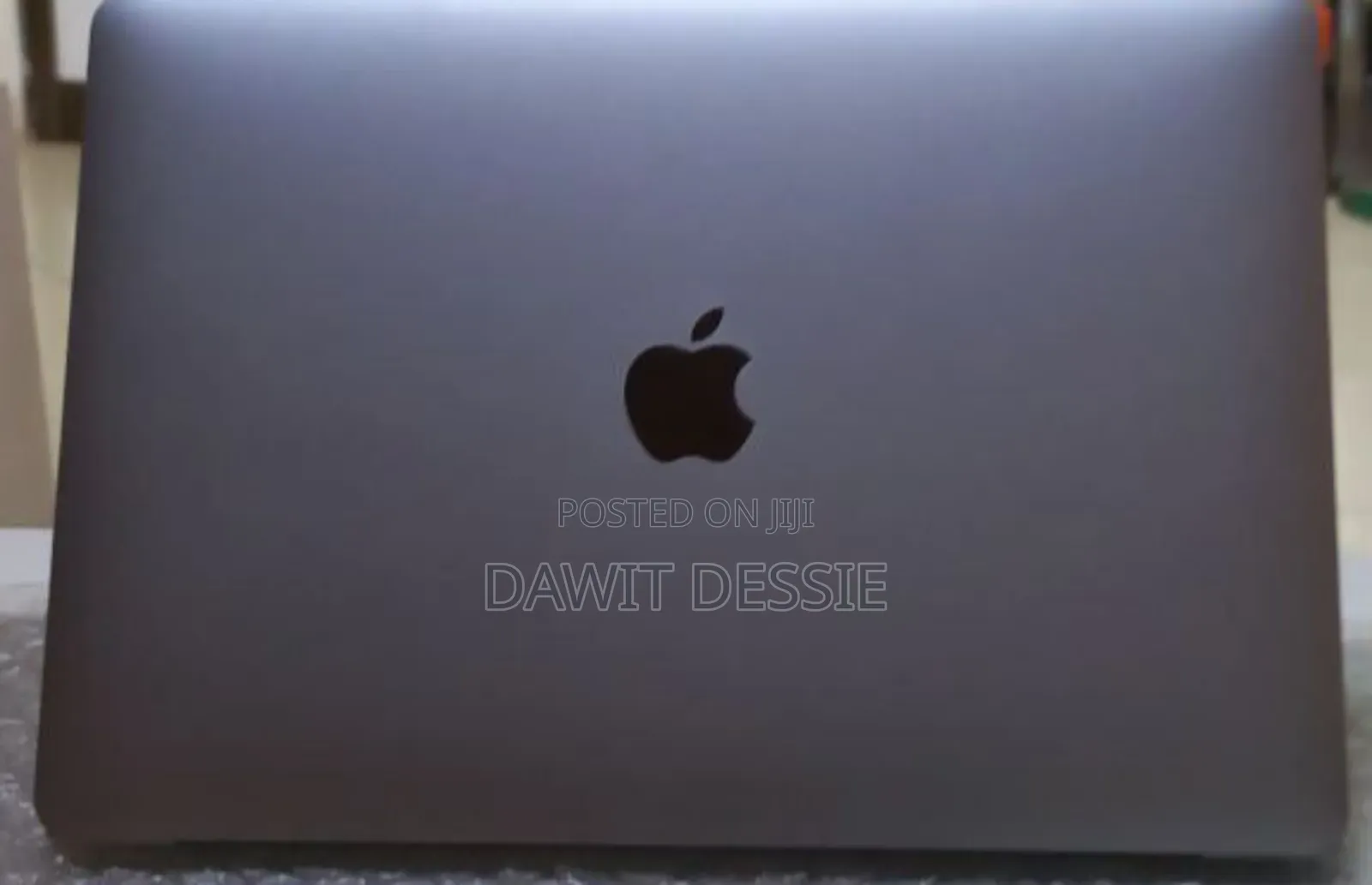 New Laptop Apple MacBook Pro M1 16GB Apple M1 SSD 256GB