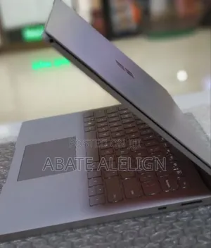 Photo - New Laptop Microsoft Surface Book 3 16GB Intel Core I7 SSD 256GB