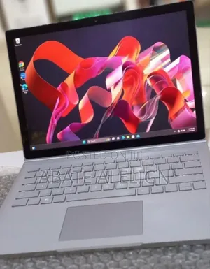 New Laptop Microsoft Surface Book 3 16GB Intel Core I7 SSD 256GB