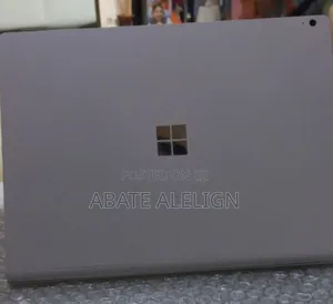 New Laptop Microsoft Surface Book 3 16GB Intel Core I7 SSD 256GB