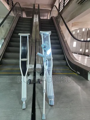 Axillary Bilateral Crutches延續brad New Elbow and Axillary Bilateral New