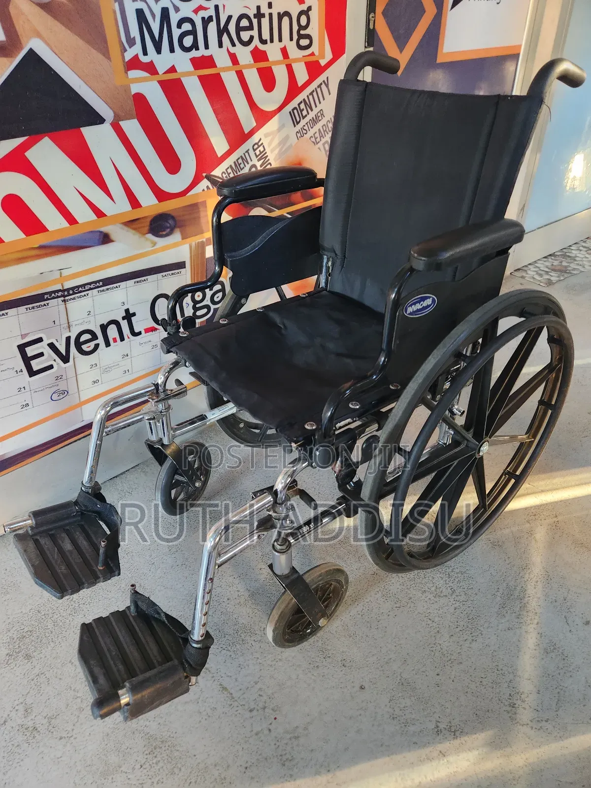 Folfoldable Wheelchair協助wheelchair三個wheelchair癲狂whwheelchair Medical