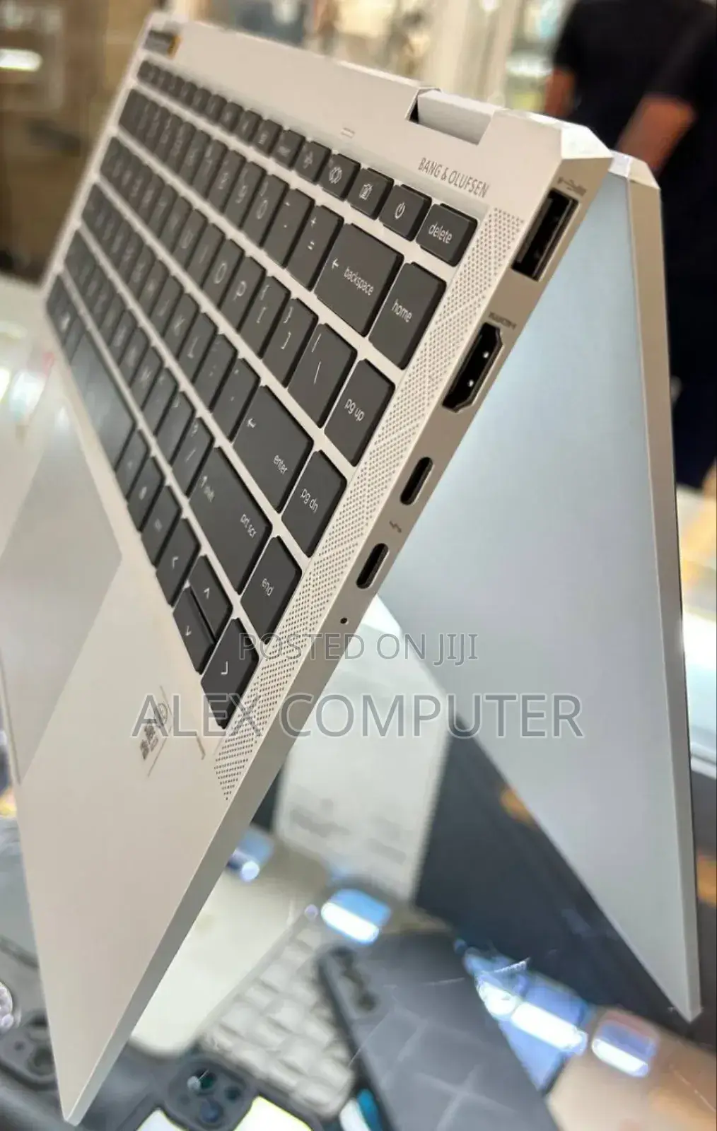 New Laptop HP EliteBook X360 1040 G7 16GB Intel Core I7 SSD 512GB