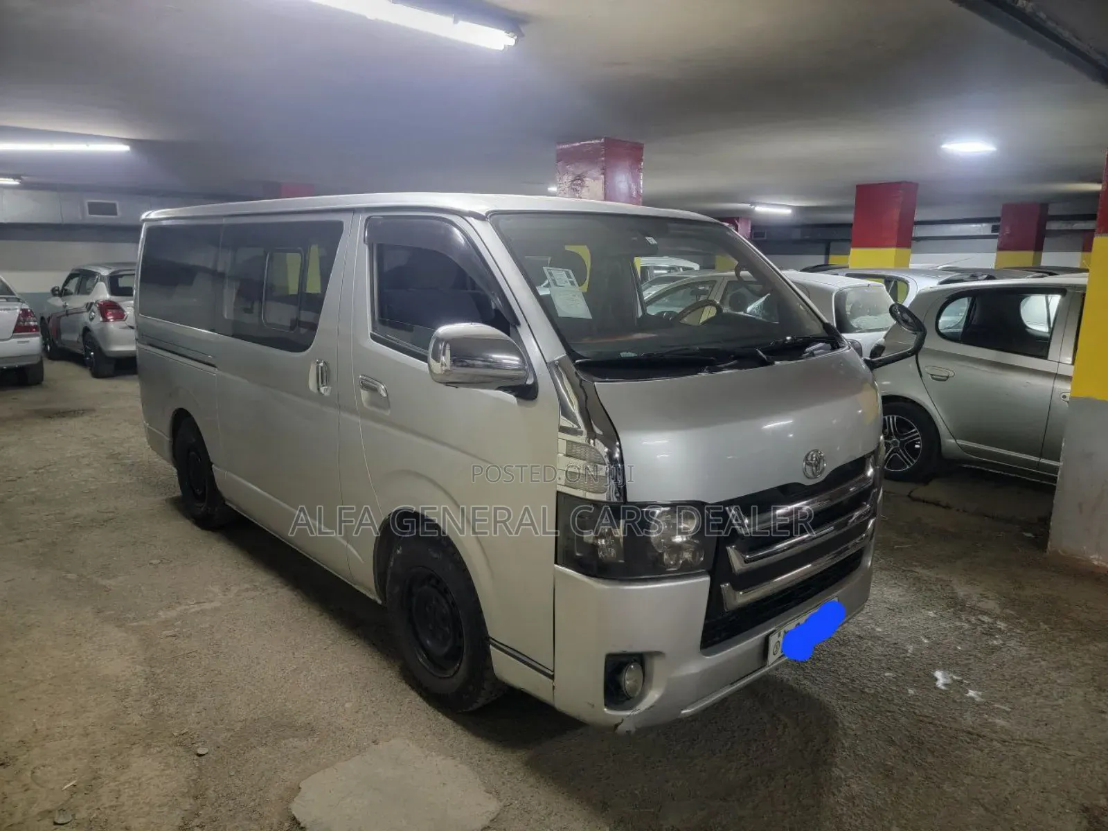 Toyota HiAce 2007 Silver
