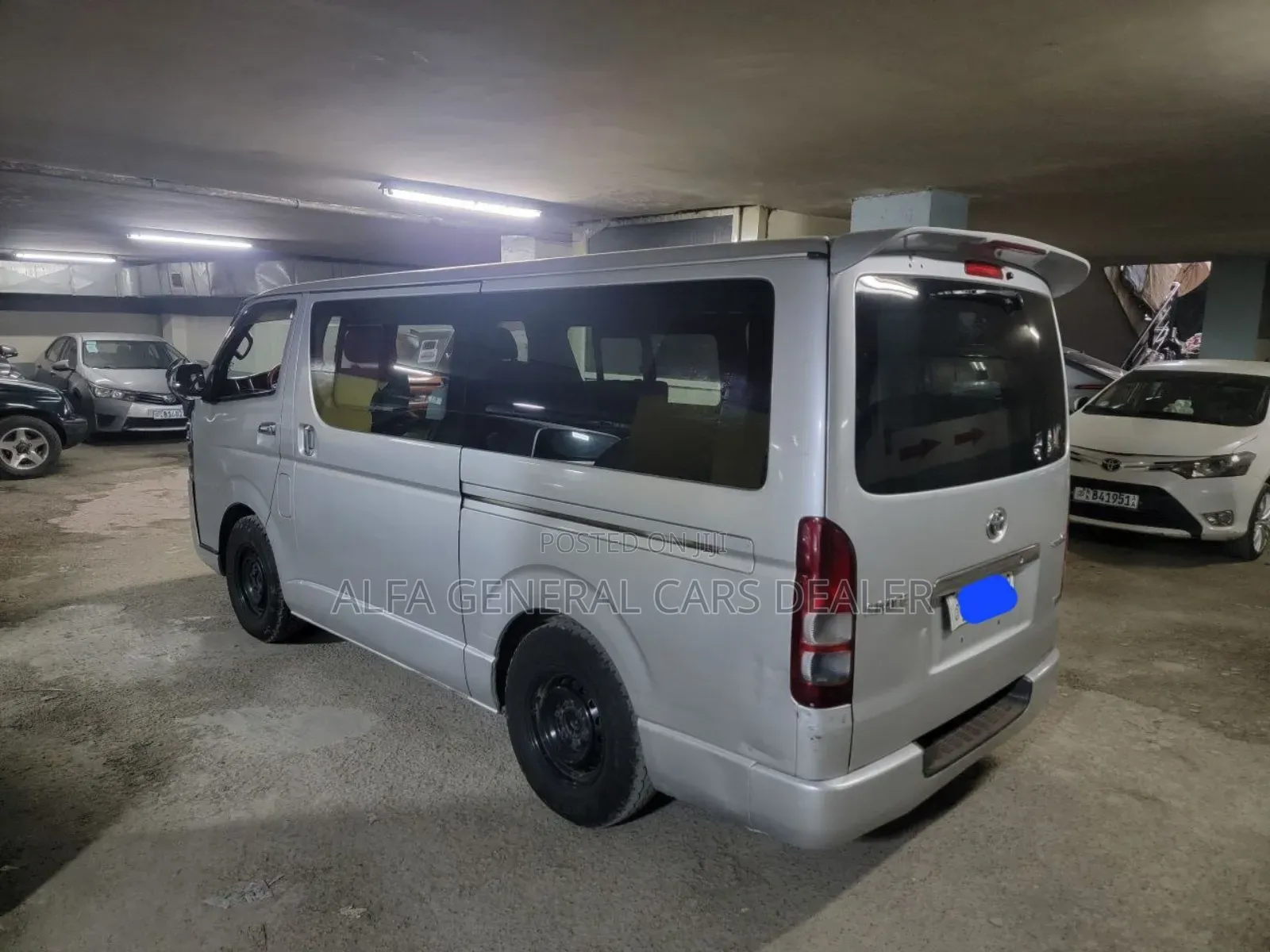 Toyota HiAce 2007 Silver