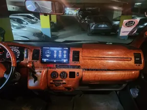 Toyota HiAce 2007 Silver