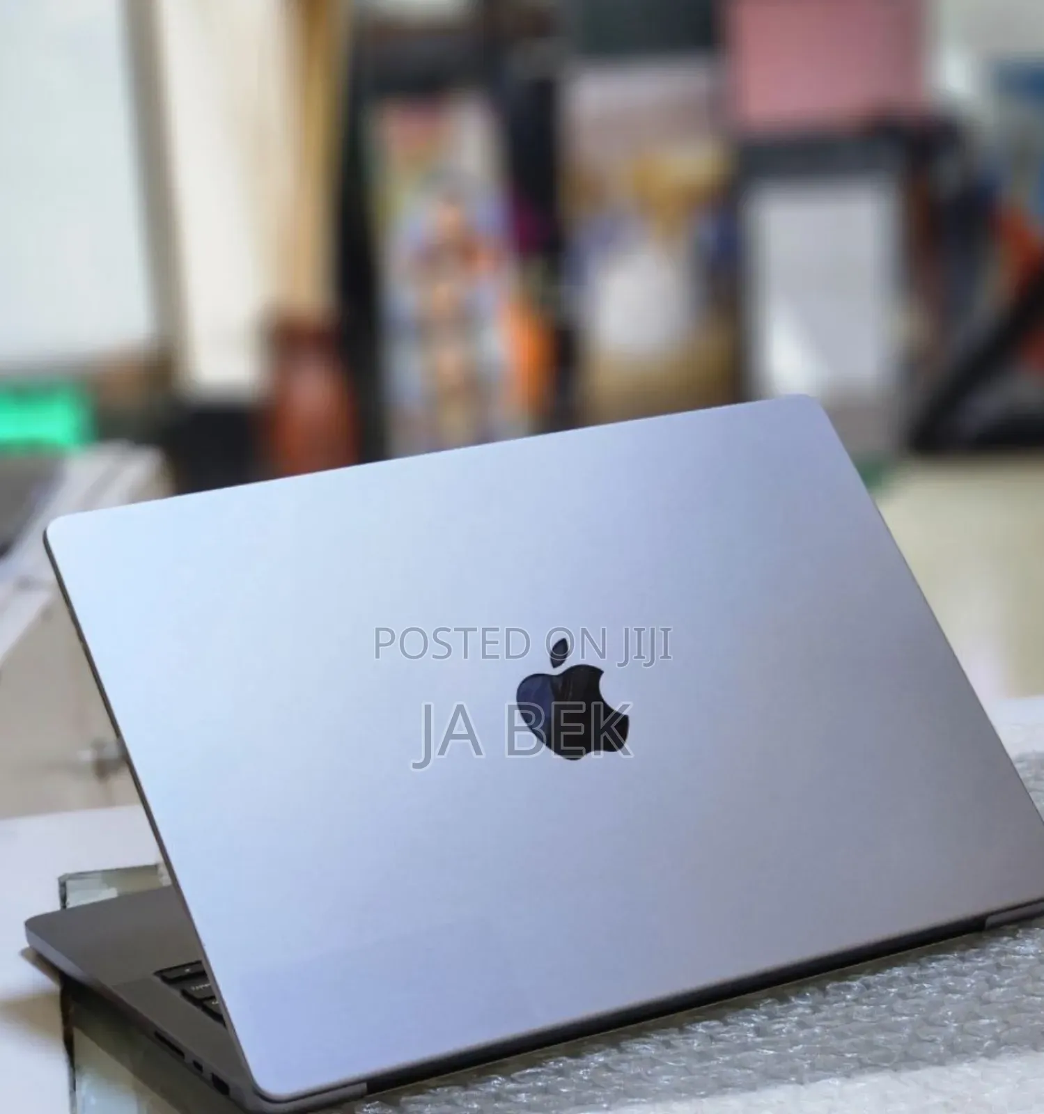 New Laptop Apple MacBook Pro M1 16GB Apple M1 SSD 512GB