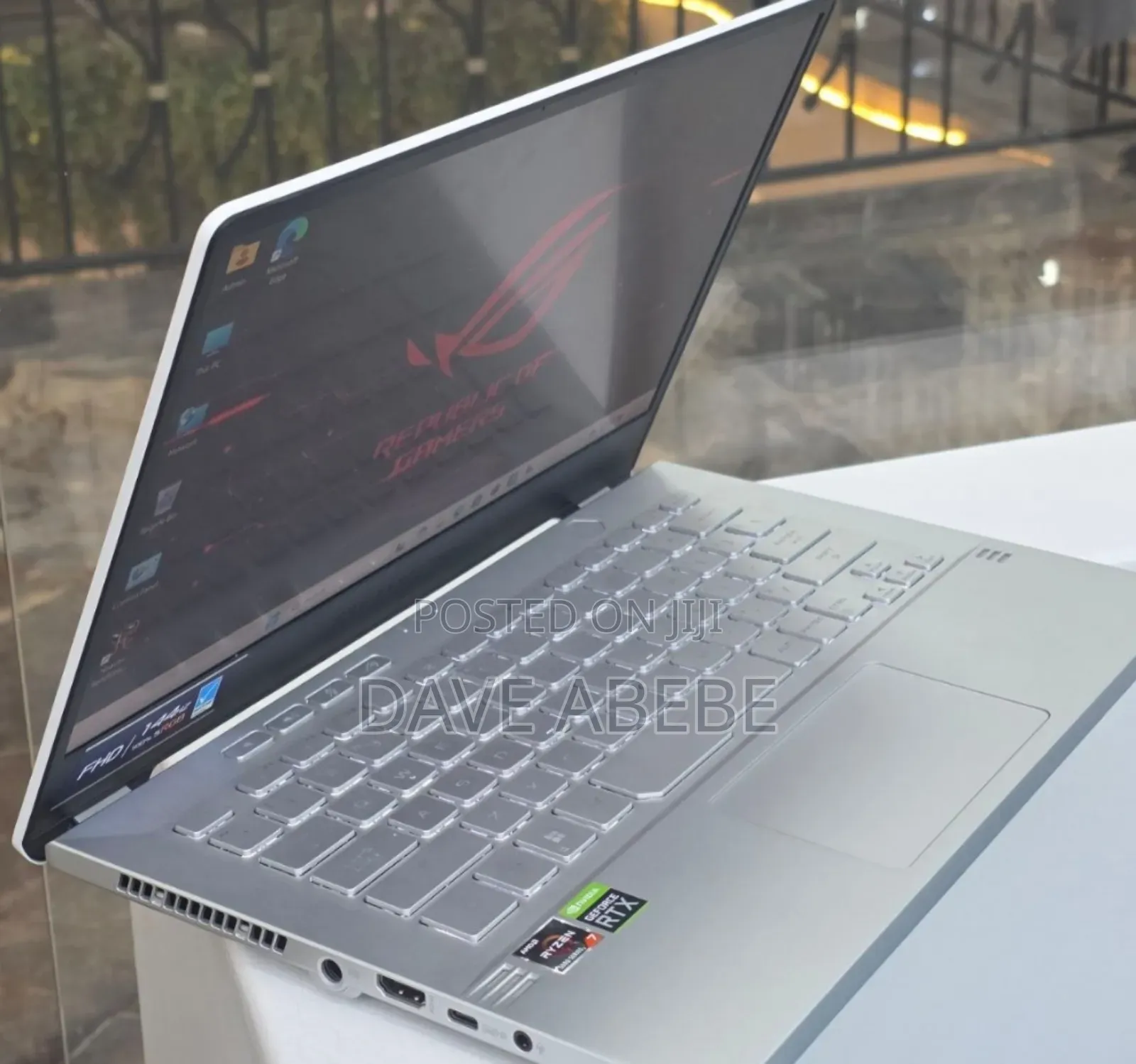 New Laptop Asus ROG Zephyrus G14 16GB AMD Ryzen 7 SSD 512GB