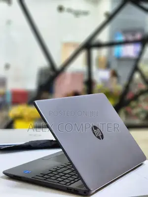 New Laptop HP Stream Notebook 16GB Intel Core I5 SSD 512GB