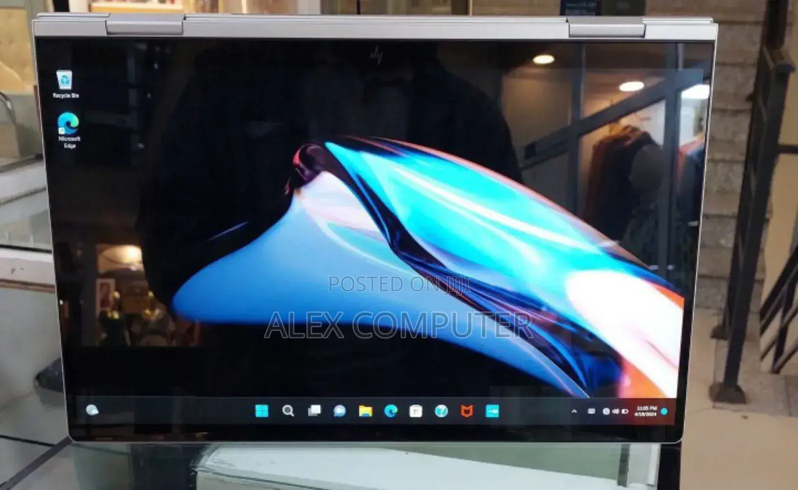 New Laptop HP Envy X360 16GB AMD Ryzen 7 SSD 512GB