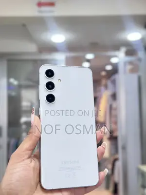 New Samsung Galaxy S24 FE 256 GB White