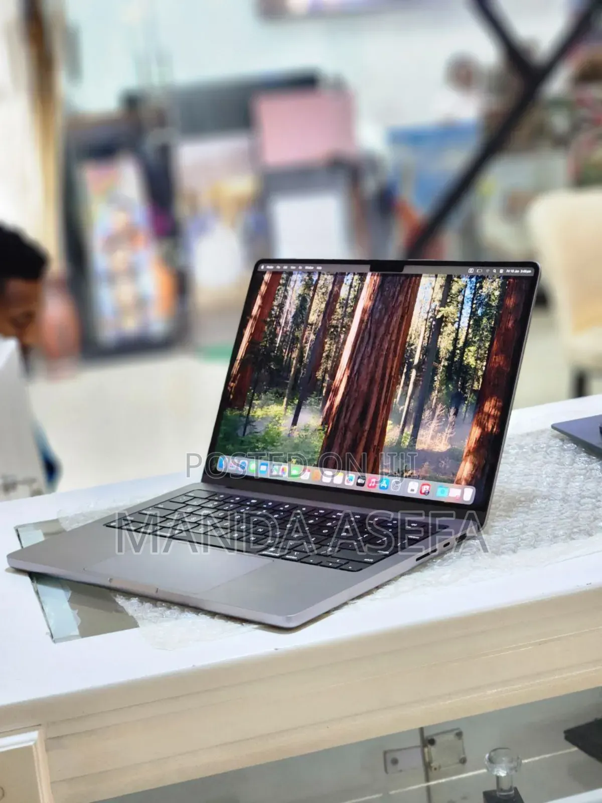 New Laptop Apple MacBook Pro M1 16GB Apple M1 SSD 512GB