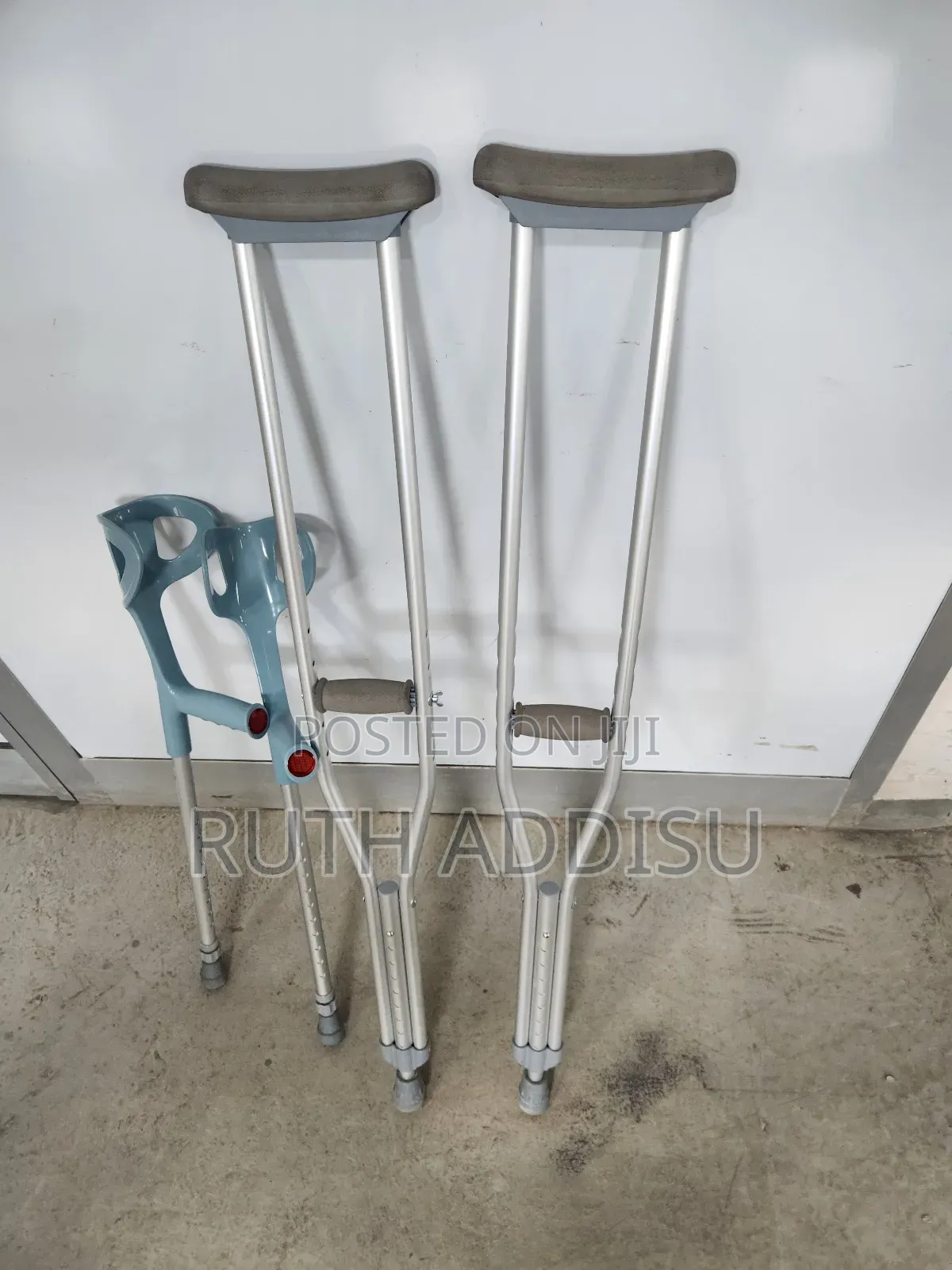 Crutches Provide Temporary Support if You're Struggling to Balance