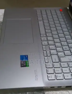 New Laptop Asus VivoBook 15 X505BA 16GB Intel Core I5 SSD 512GB