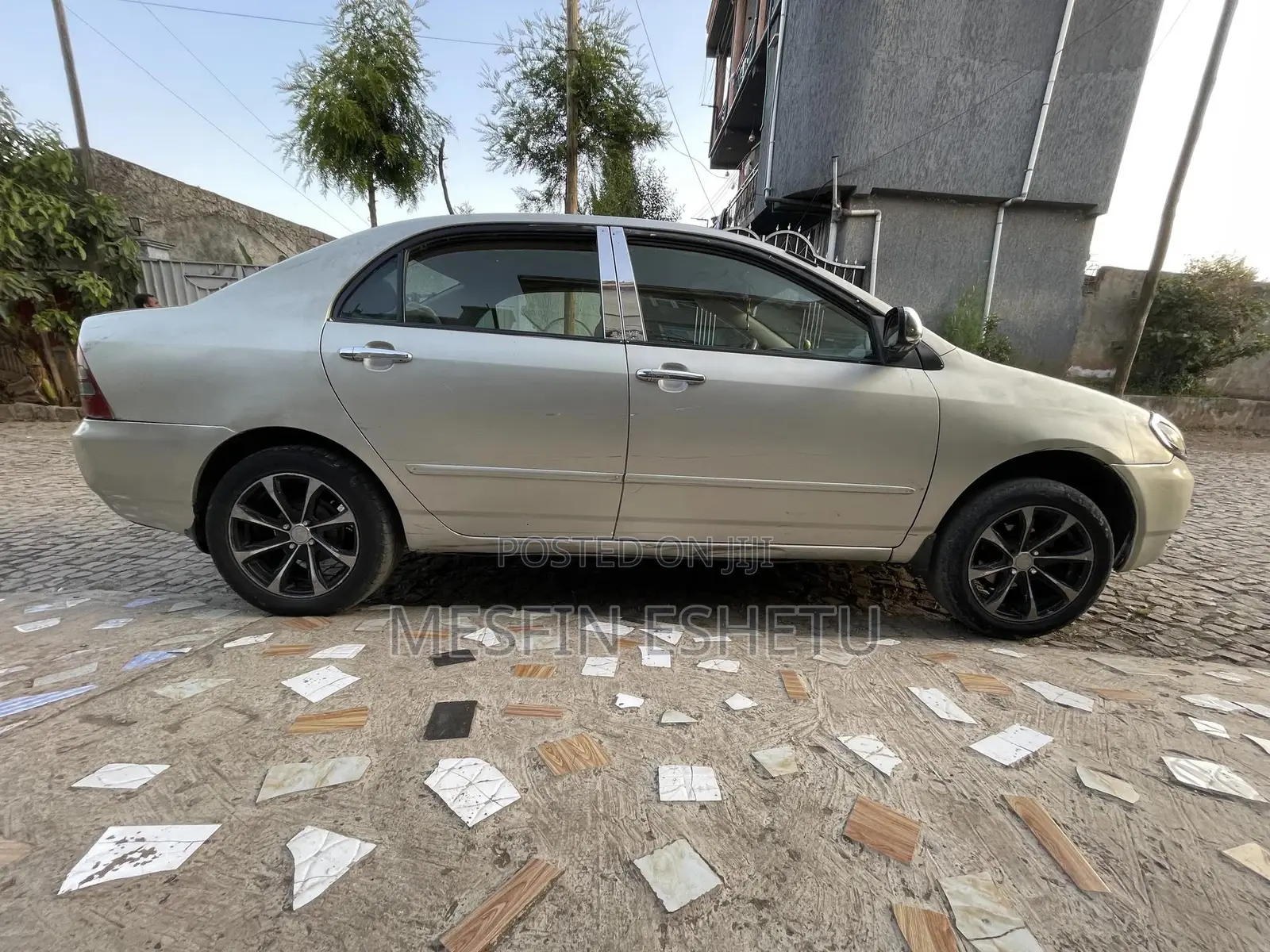Toyota Corolla 2003 Gold