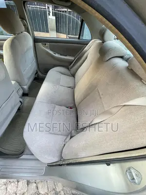 Toyota Corolla 2003 Gold