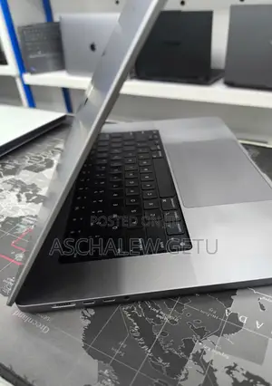 New Laptop Apple MacBook Pro M1 64GB Apple M1 Pro SSD 1T