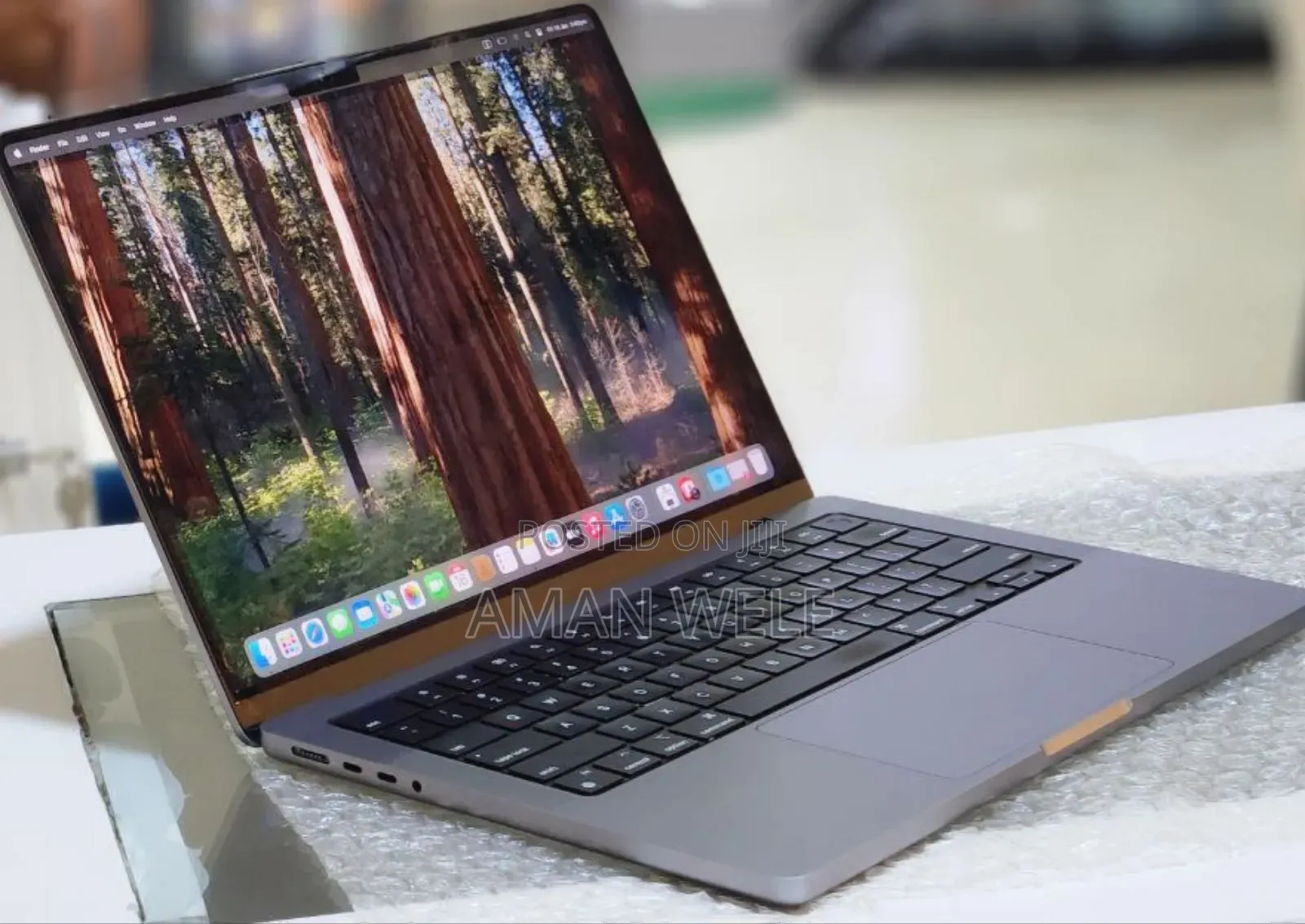 New Laptop Apple MacBook Pro M1 16GB Apple M1 SSD 512GB