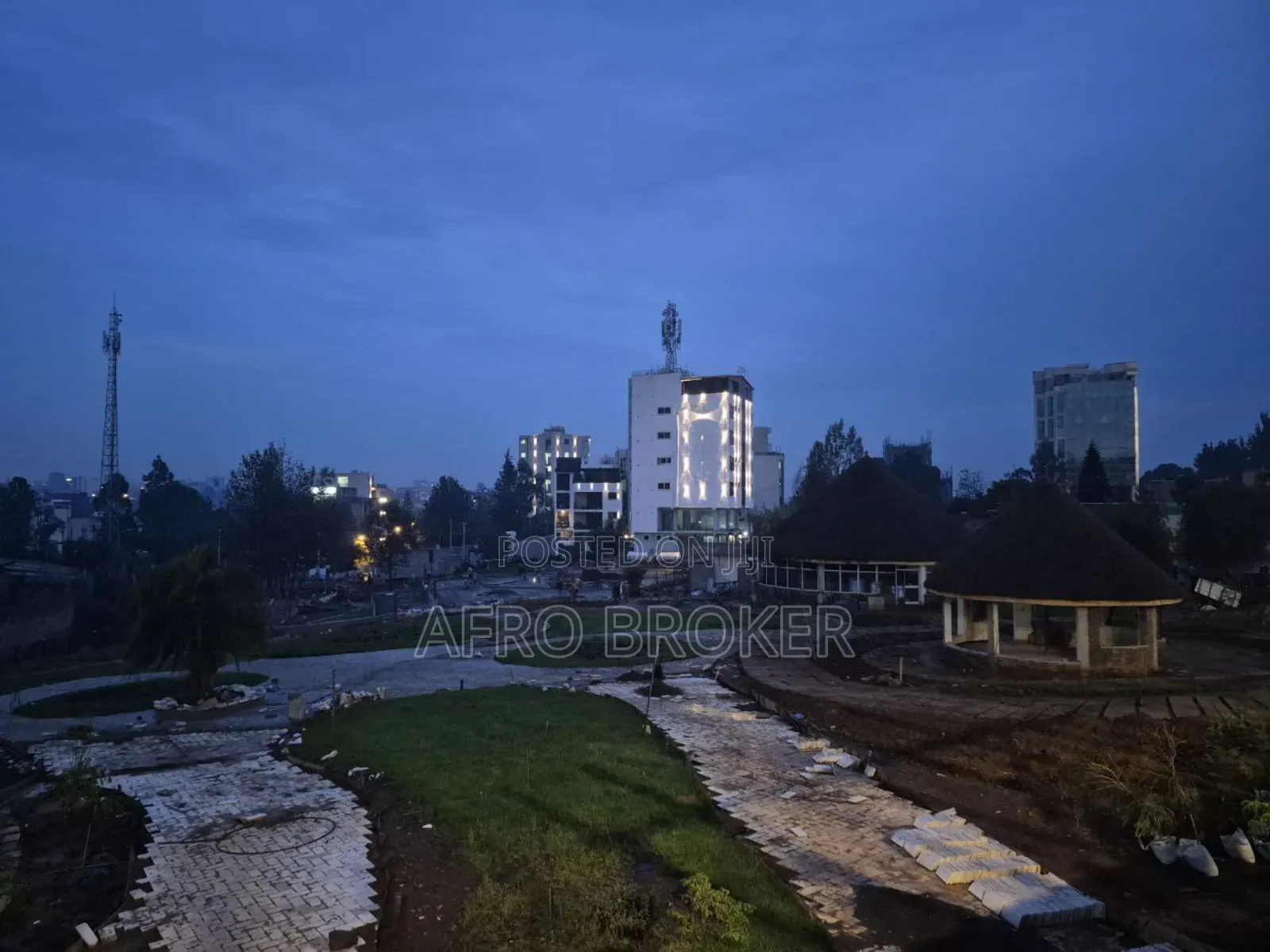 Furnished 6bdrm House in Makanisa Hamelmal, Nifas Silk-Lafto for sale