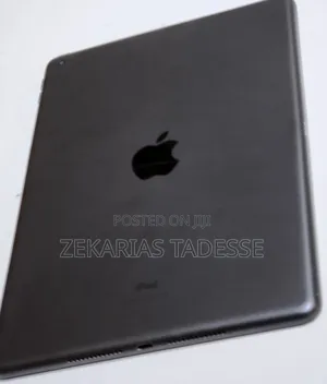 Photo - New Apple iPad 2 Wi-Fi 64 GB Silver