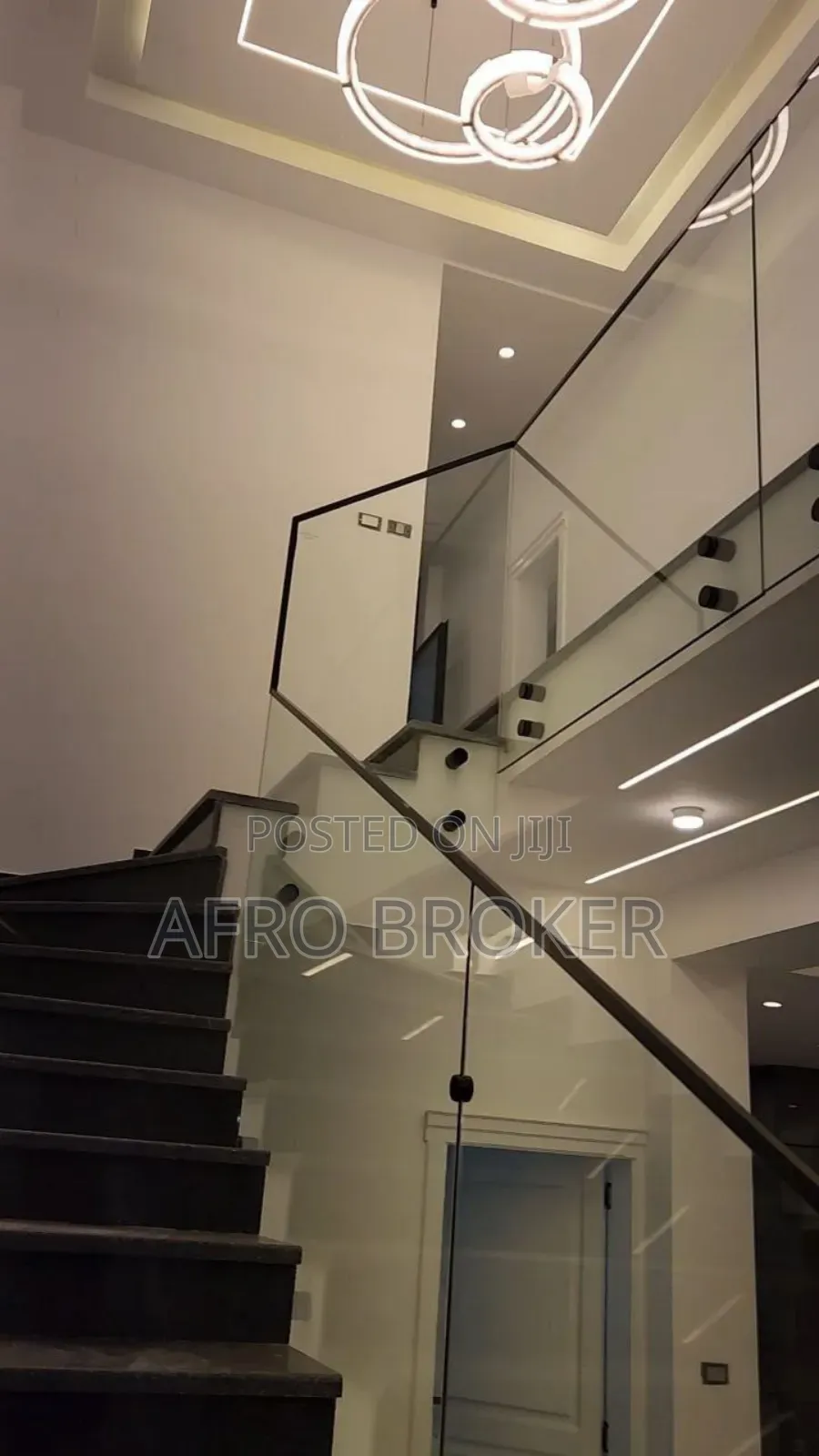 Furnished 7bdrm House in Wos, Bole for sale