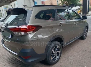 Toyota Rush 2022 Gray