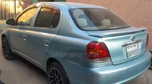 Toyota Platz 2003 Blue