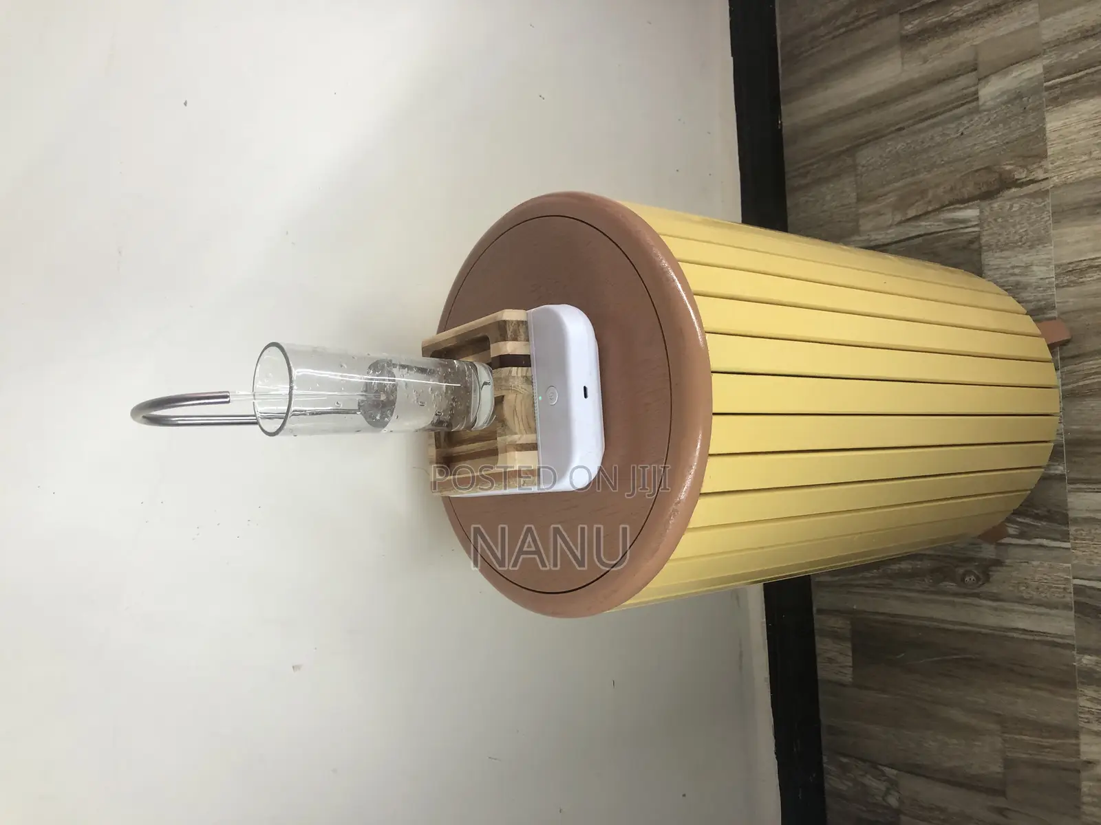 የዉሀ ጃር ማስቀመጫ