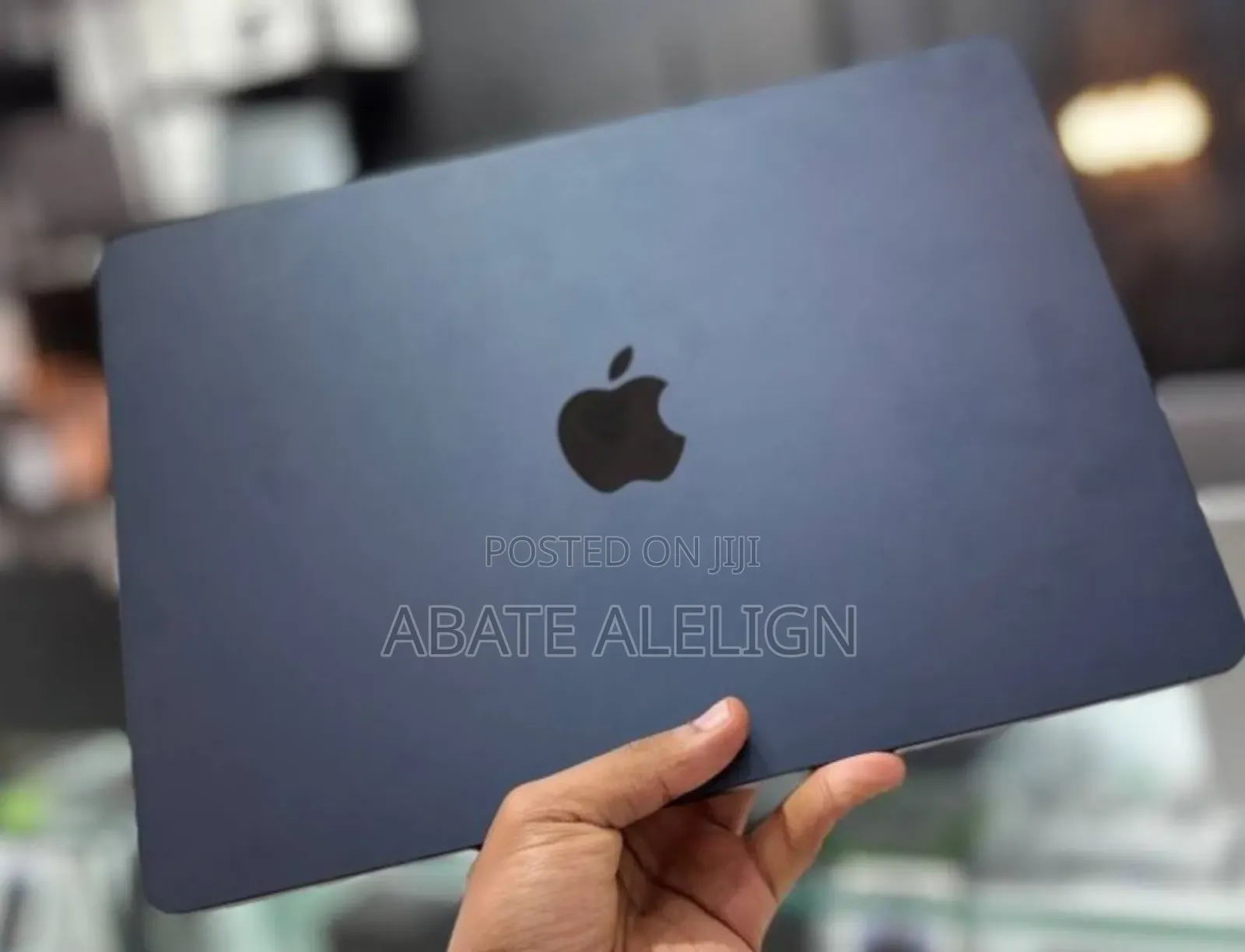 New Laptop Apple MacBook Air 2022 M2 8GB Intel Core I5 SSD 256GB