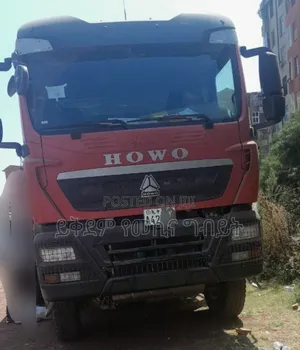 Photo - Bank Loan Dump Truck