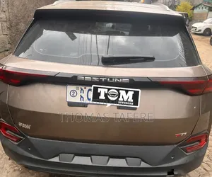 Bestune T77 1.2 FWD 2022