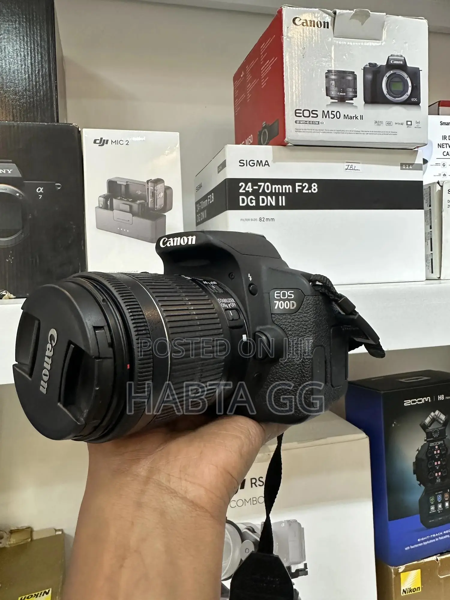 Canon Eos 700d 18-55mm DSLR Camera